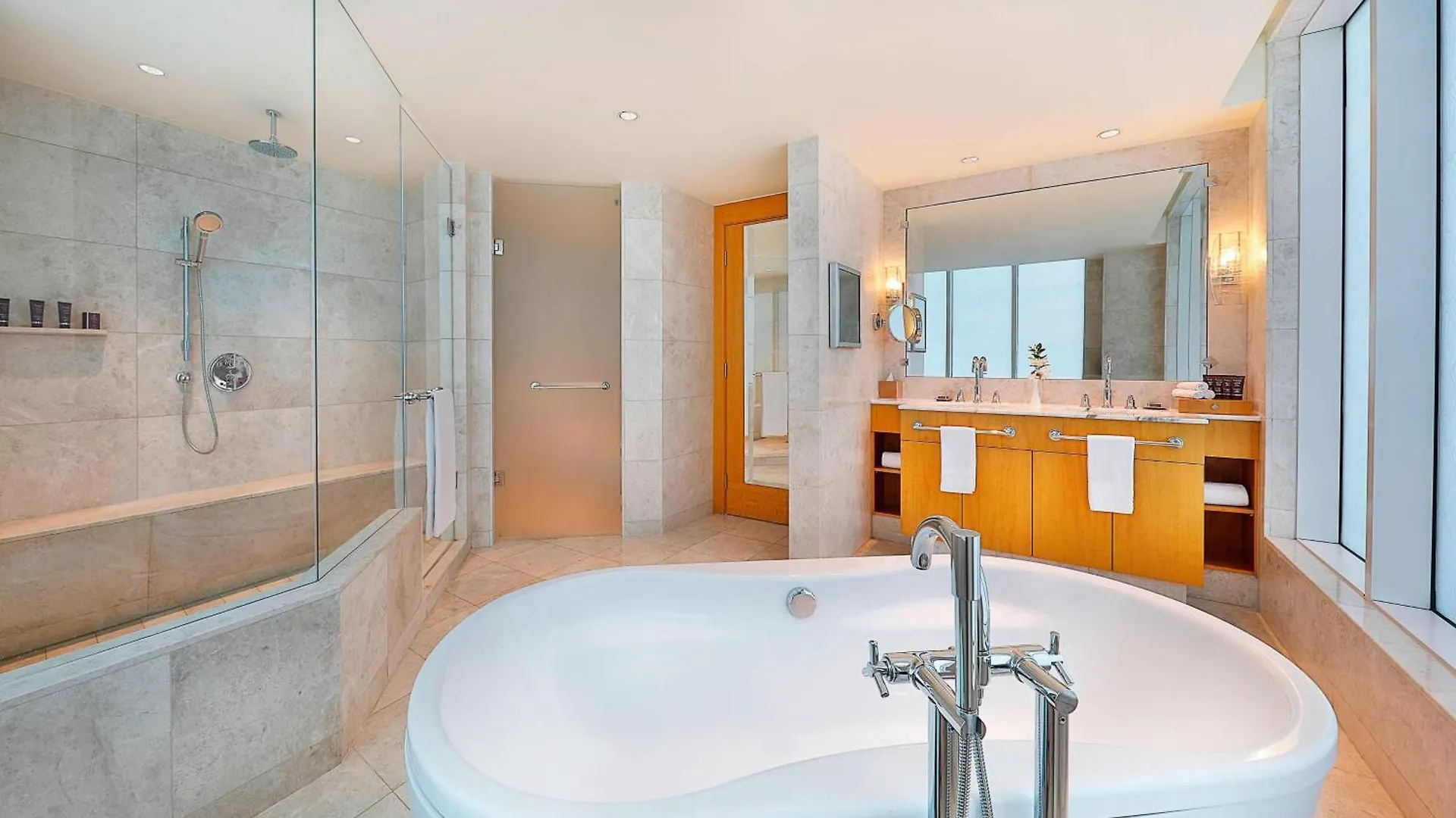 Ritz Carlton Residences Difc Downtown Ντουμπάι 5*,